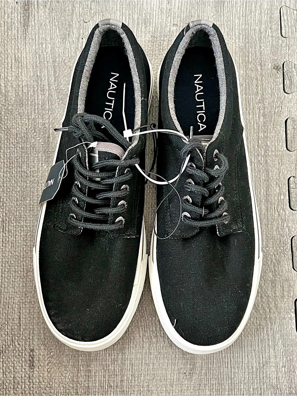Nautica Cozza Men's Black Sneakers US 9 NWT
